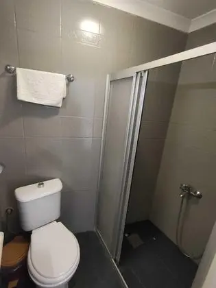 ANTIQUE Three bedroom Apartment