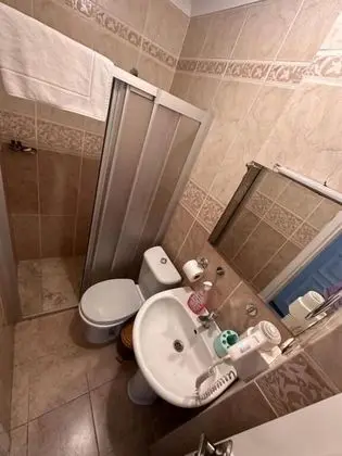 ANTIQUE Three bedroom Apartment