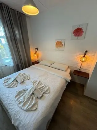 BLUE TWOBEDROOM APART