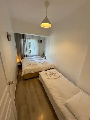 BLUE TWOBEDROOM APART