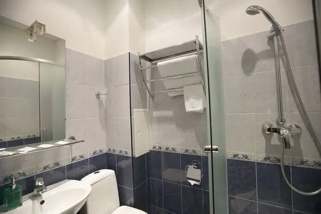 Standard Tek Büyük Yataklı Oda