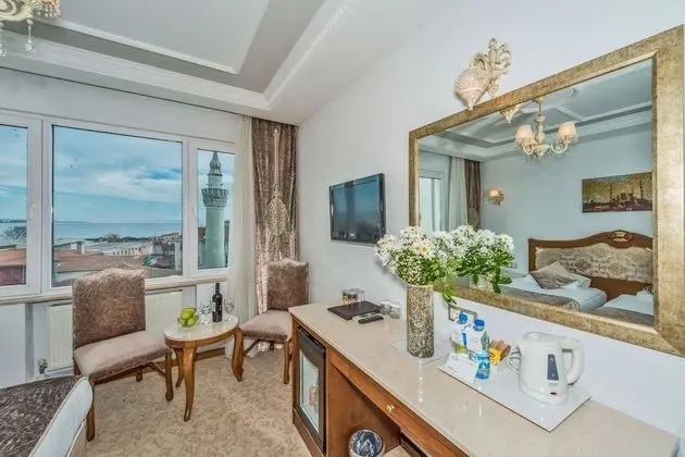 Room amenity