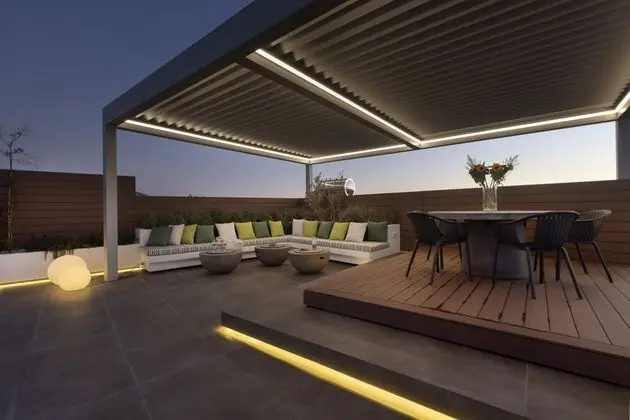 Deluxe Çatı Katı Süiti (Penthouse)