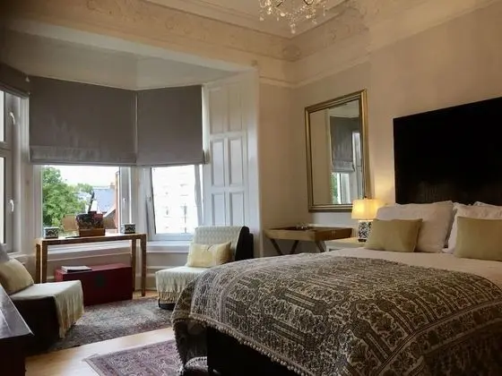 Superior Üç Kişilik Oda, Banyolu/Duşlu