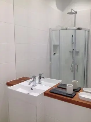 Superior Üç Kişilik Oda, Banyolu/Duşlu