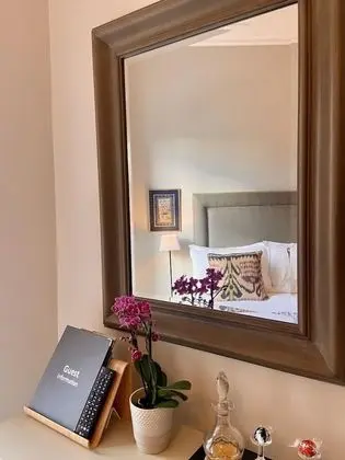 Tek Büyük Yataklı Oda, Banyolu/Duşlu