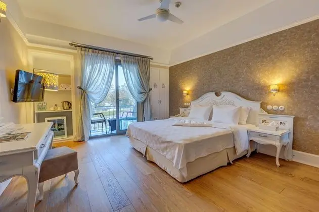 Deluxe Tek Büyük Yataklı Oda, Balkon