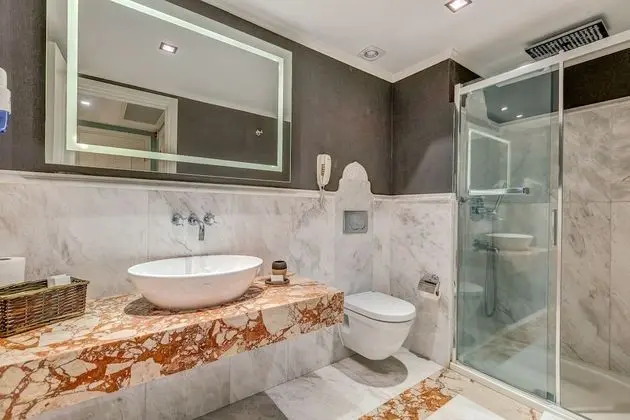 İki Ayrı Yataklı Oda, Teras