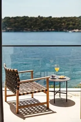 Villa, Engellilere Uygun, Sigara İçilebilir