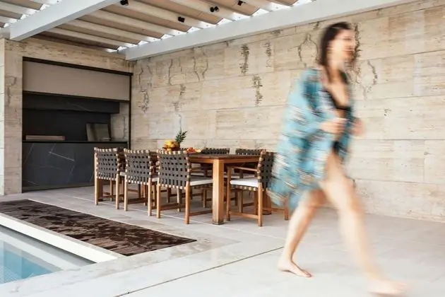 Villa, Engellilere Uygun, Sigara İçilebilir