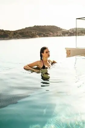 Villa, Engellilere Uygun, Sigara İçilebilir