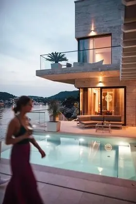 Villa, Engellilere Uygun, Sigara İçilebilir