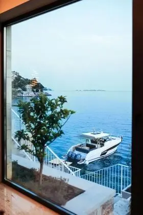 Villa, Engellilere Uygun, Sigara İçilebilir