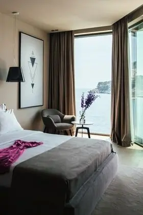 Villa, Engellilere Uygun, Sigara İçilebilir