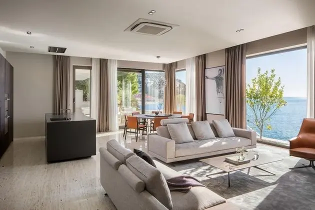 Villa, Engellilere Uygun, Sigara İçilebilir