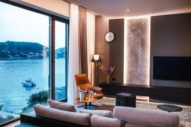Villa, Engellilere Uygun, Sigara İçilebilir
