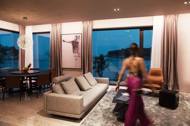 Villa, Engellilere Uygun, Sigara İçilebilir