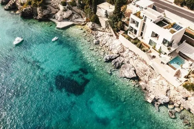 Villa, Engellilere Uygun, Sigara İçilebilir