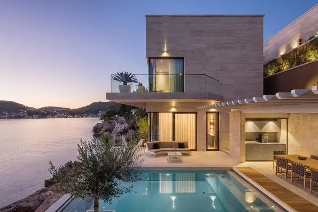 Villa, Engellilere Uygun, Sigara İçilebilir