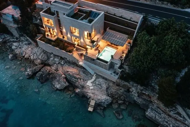 Villa, Engellilere Uygun, Sigara İçilebilir