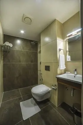 Deluxe Tek Büyük Yataklı Oda, 1 Çift Kişilik Yatak