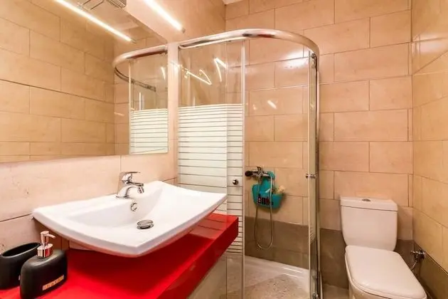 Standard Apart Daire, Bahçe Manzaralı