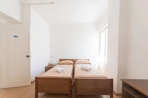Standard Tek Büyük veya İki Ayrı Yataklı Oda