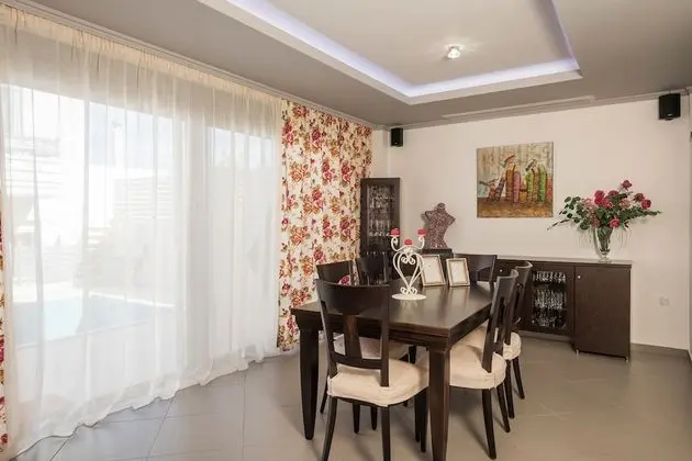 Deluxe Villa, 4 Yatak Odası, Kişiye Özel Havuzlu