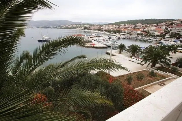 Apart Daire (Antonia - 5 m from sea - A5 (2+2))