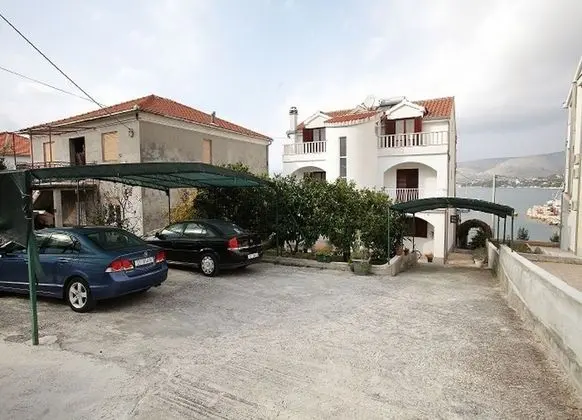 Apart Daire (Antonia - 5 m from sea - A5 (2+2))