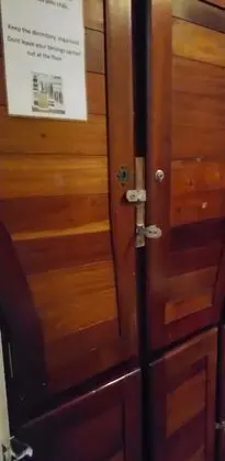Ortak Ranzalı Oda, Sadece erkekler için