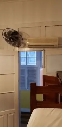 Ortak Ranzalı Oda, Sadece kadınlar için