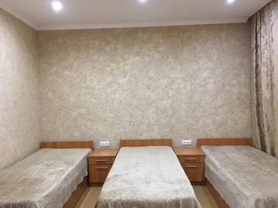 Üç Kişilik Oda, Balkon