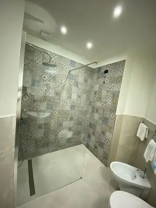 Standard Tek Büyük veya İki Ayrı Yataklı Oda
