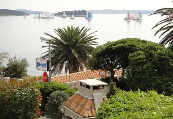 Stüdyo (Antonio - 15m from sea - SA2(2+1))