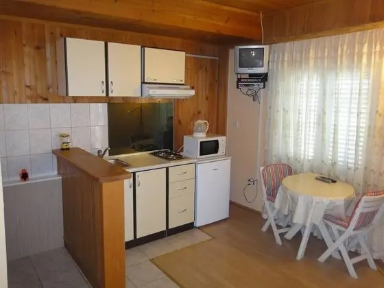 Stüdyo (Antonio - 15m from sea - SA4(2+1))