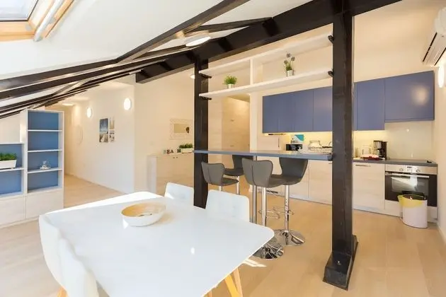 Loft Premier One Bedroom Apartment