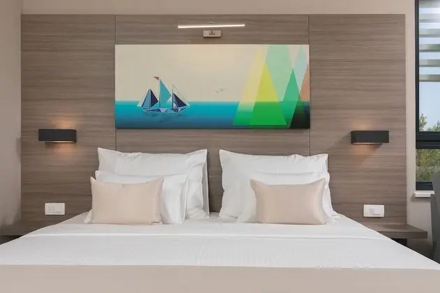 Superior Double Room with Balcony