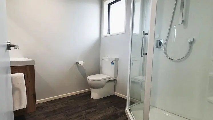 Deluxe Stüdyo, 1 En Büyük (King) Boy Yatak