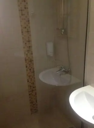 Stüdyo, Bahçe Manzaralı
