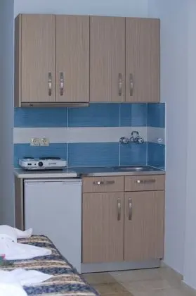 Superior Stüdyo, Havuz Manzaralı