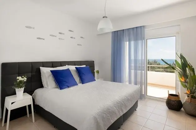 Luxury Villa, 3 Yatak Odası, Kişiye Özel Havuzlu, Denize Sıfır