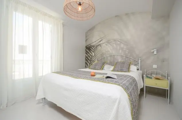 Deluxe Süit (With Living Room)