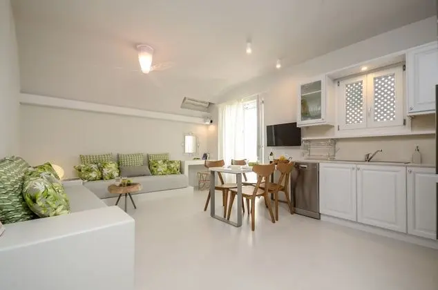 Deluxe Süit (With Living Room)