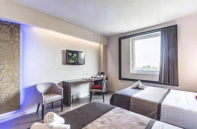 Family Room Executive, Venice View
