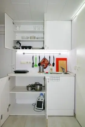 Stüdyo, Bahçe Manzaralı