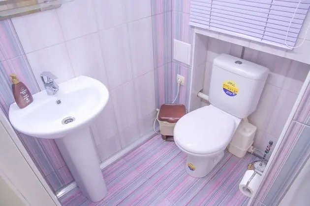 Stüdyo, Bahçe Manzaralı