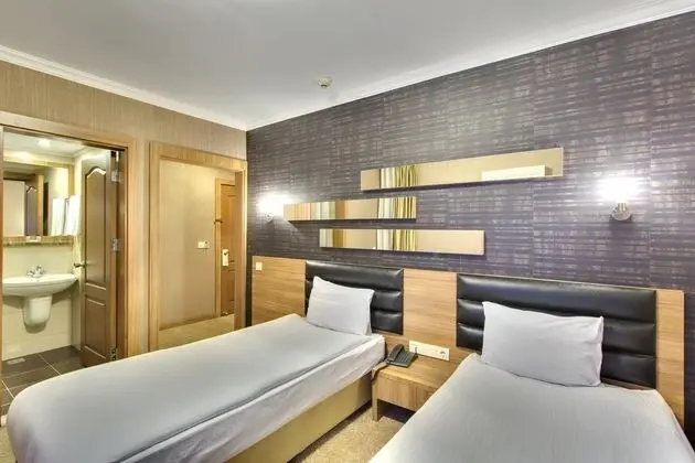 https://images.odamax.com/img/1920x1080/odamax/image/upload/Hotel_Antroyal_202607231735279_Bu_yu_k_CL7A9113.jpeg
