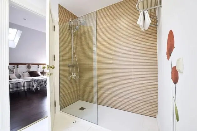 Comfort Tek Büyük Yataklı Oda, Deniz Manzaralı