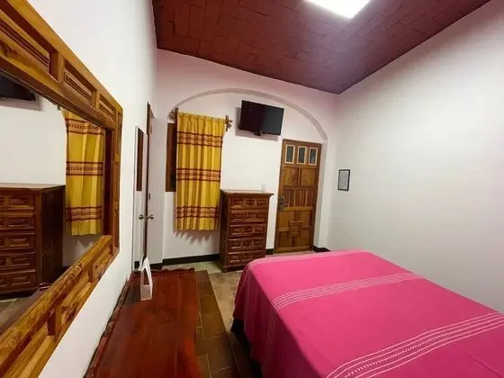 Tek Kişilik Oda, 1 Çift Kişilik Yatak